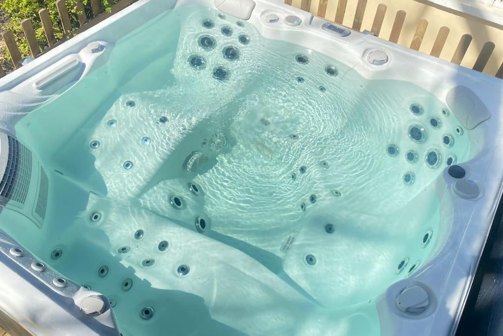 Maison Avec Jardin Et Jacuzzi Proche Polytechnique Palaiseau Eksteriør bilde